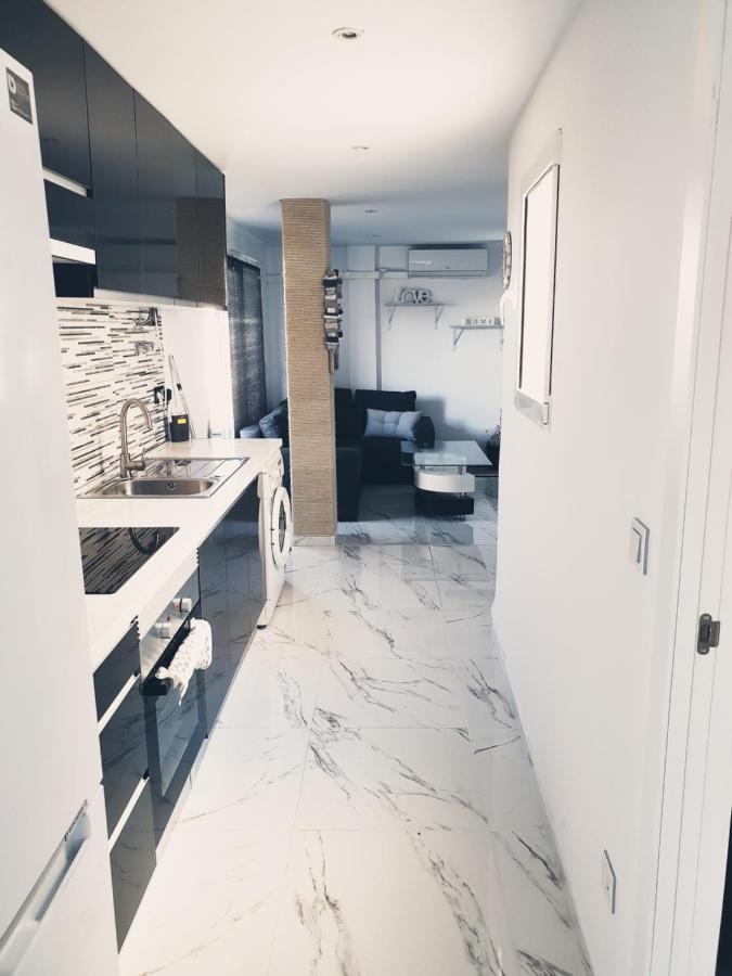 Beachside Apartment In Torrevieja Dış mekan fotoğraf
