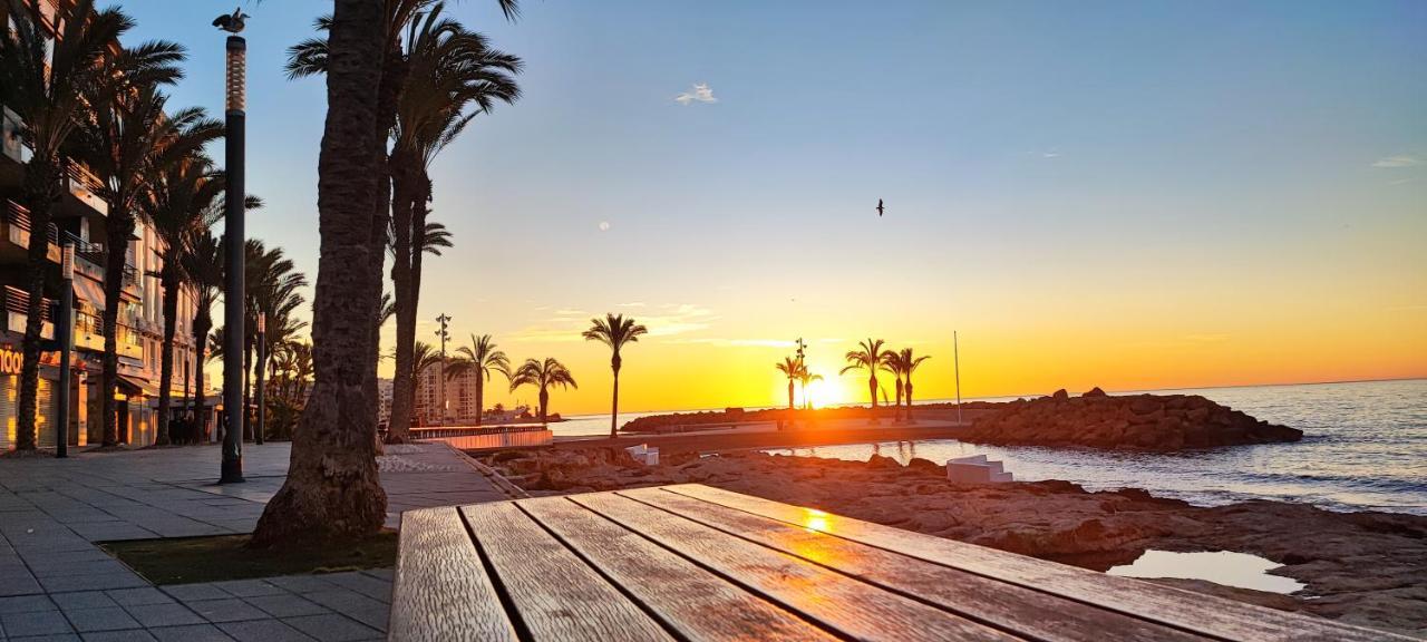 Beachside Apartment In Torrevieja Dış mekan fotoğraf